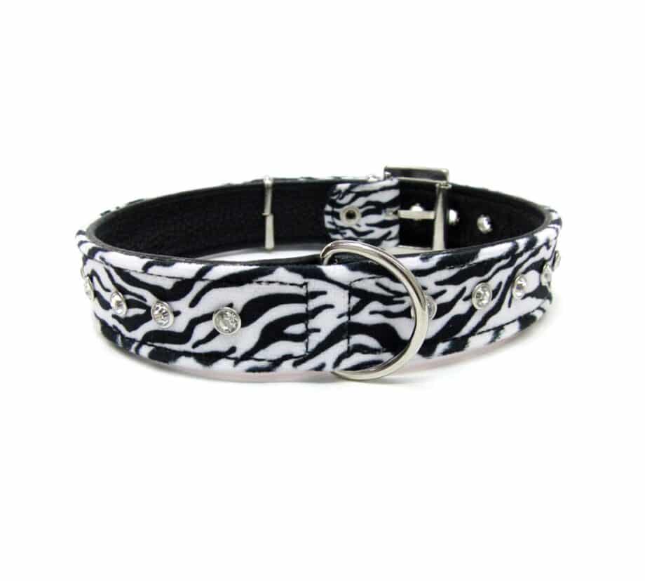 Collar Zebra Look